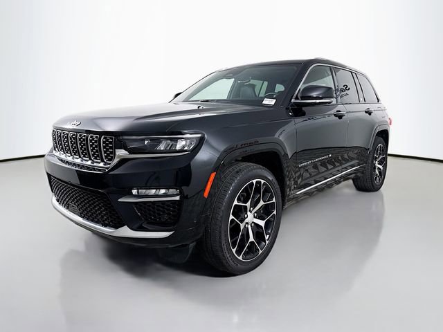 Used 2023 Jeep Grand Cherokee Summit image 3