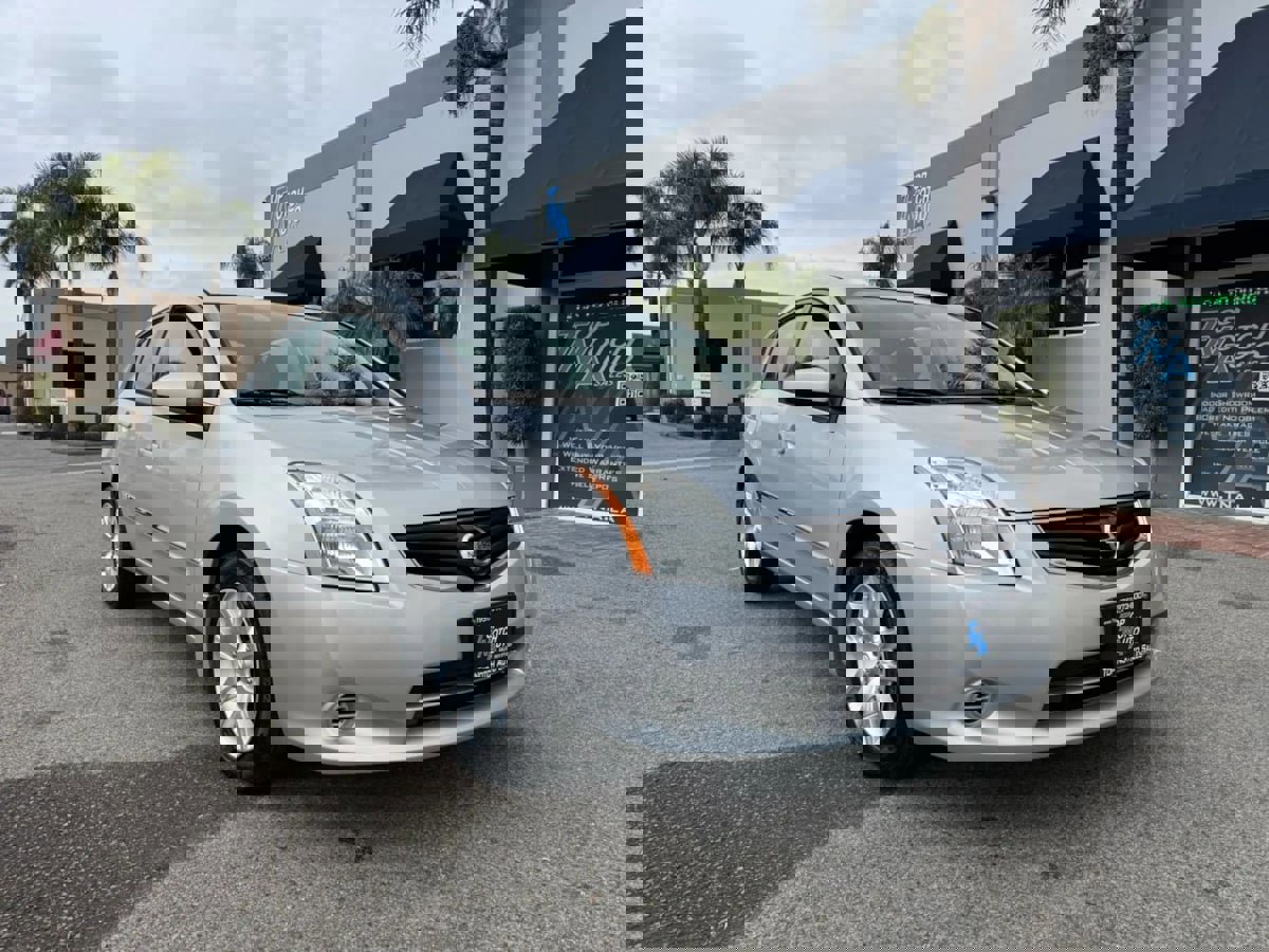 Used 2012 Nissan Sentra 2.0 S image 3