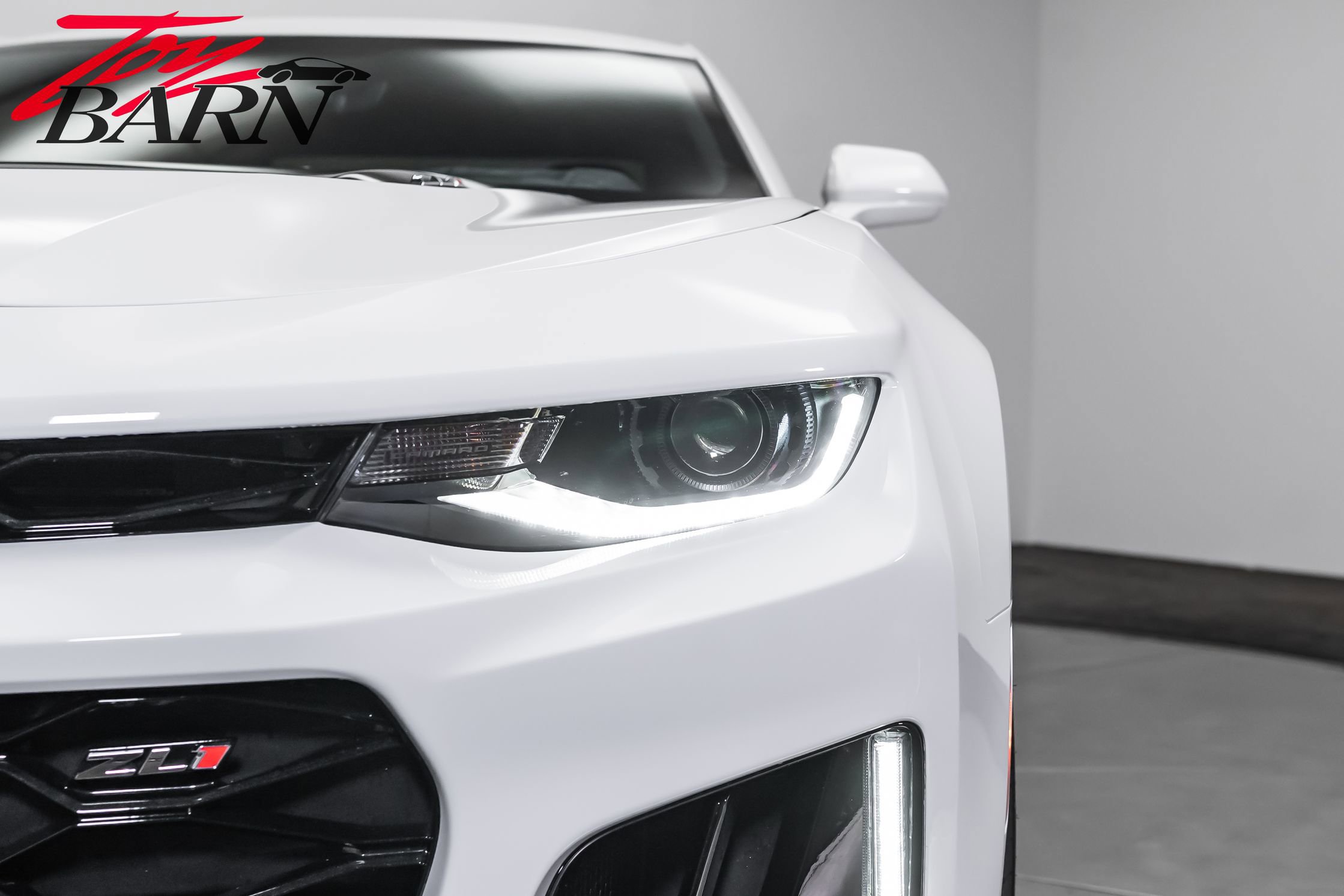 Used 2020 Chevrolet Camaro ZL1 RWD image 12