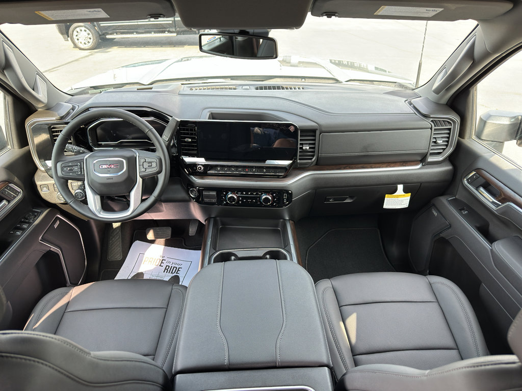New 2025 GMC Sierra 3500 SLT w/ SLT Premium Package image 30
