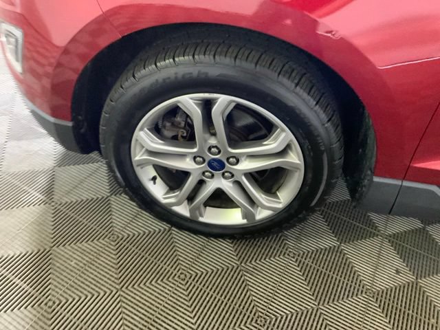 Used 2016 Ford Edge Titanium w/ Technology Package AWD/4WD image 38