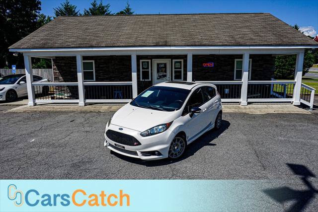 Used 2019 Ford Fiesta ST FWD image 2