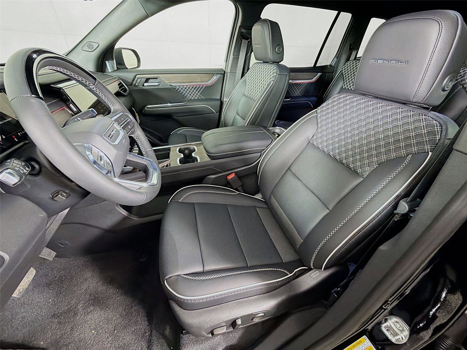 New 2026 GMC Acadia Denali w/ Super Cruise Package image 11