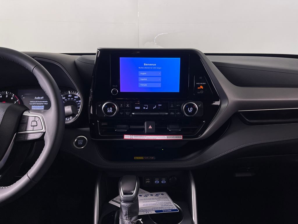 New 2026 Toyota Highlander XLE AWD/4WD image 15