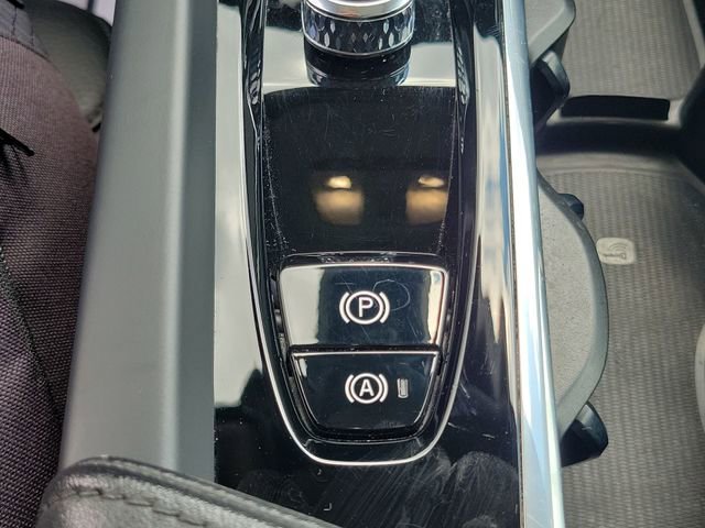 Used 2024 Volvo S60 B5 Plus AWD/4WD image 36