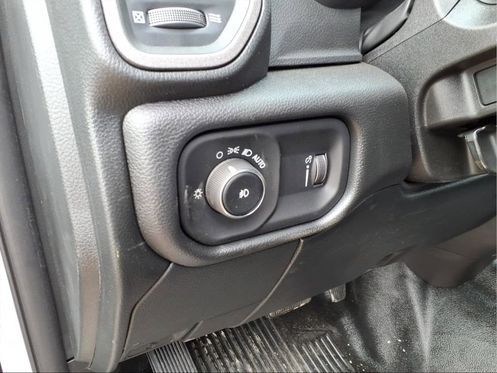 New 2026 RAM 3500 Tradesman w/ Chrome Appearance Group image 20