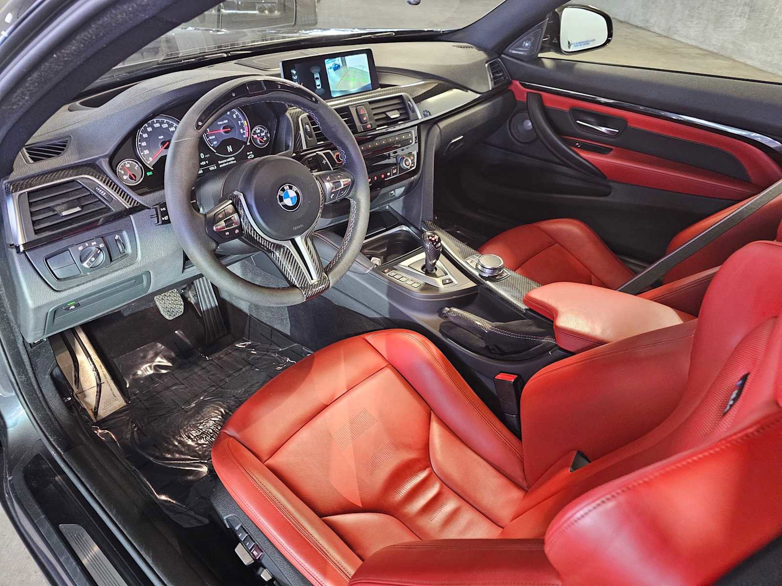 Used 2018 BMW M4 Coupe RWD image 3