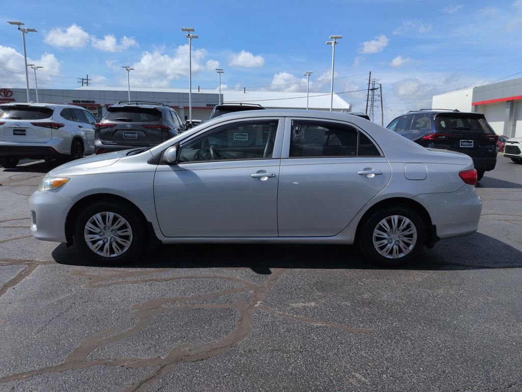 Used 2013 Toyota Corolla L image 2