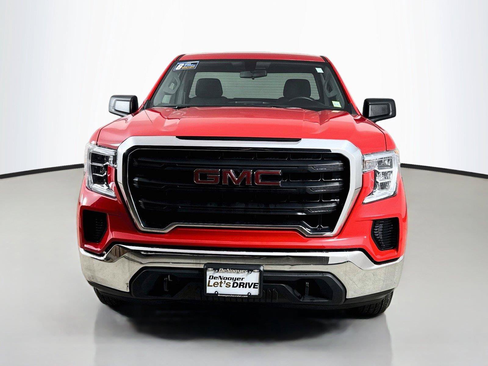 Used 2020 GMC Sierra 1500 4x4 Regular Cab w/ Convenience Package image 4