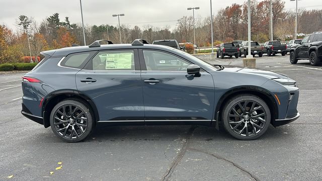 New 2025 Toyota Crown Signia Limited w/ Advanced Technology Package image 32