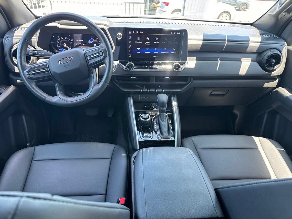 Used 2024 Chevrolet Colorado Trail Boss AWD/4WD image 11