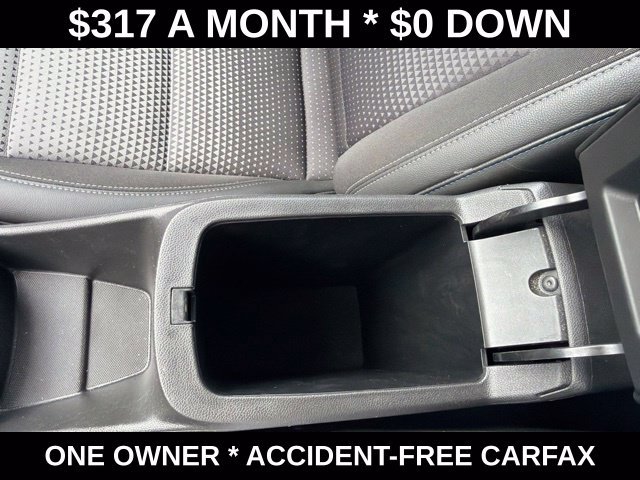 Used 2025 Chevrolet Trax LT FWD image 26