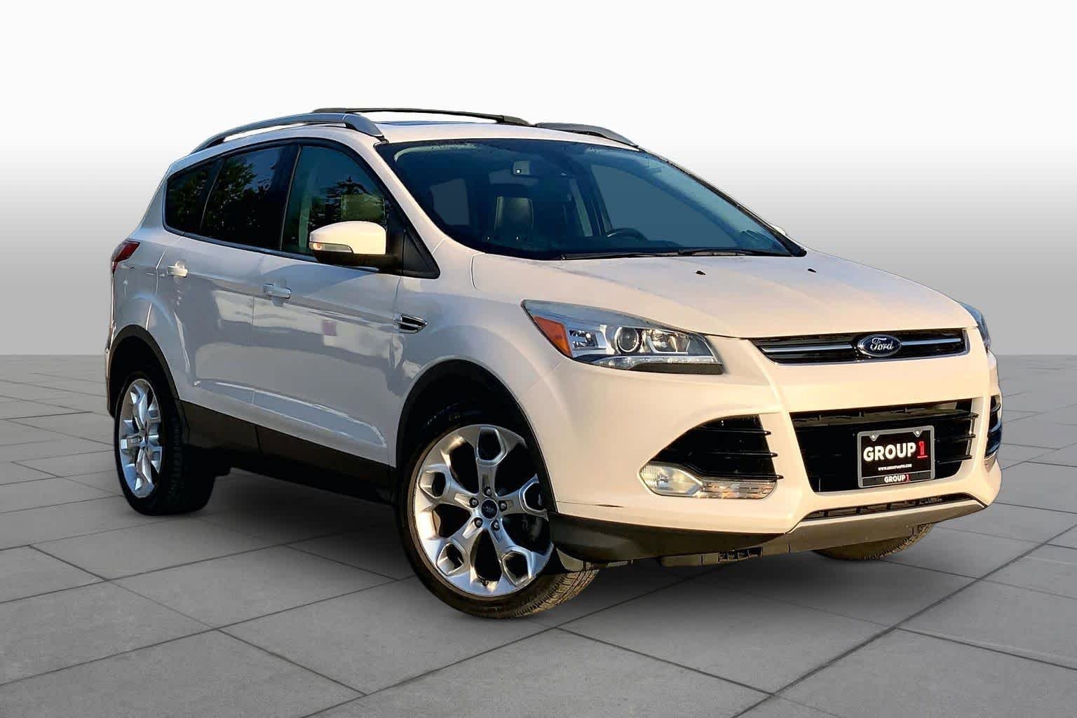 Used 2013 Ford Escape Titanium FWD image 3