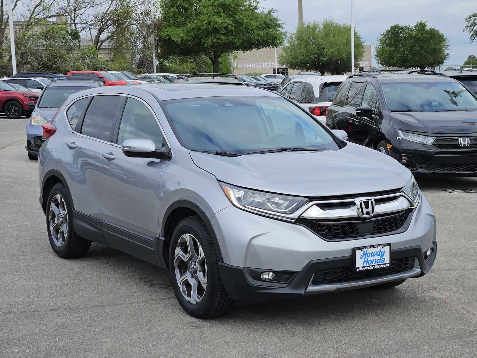 Used 2019 Honda CR-V EX image 3