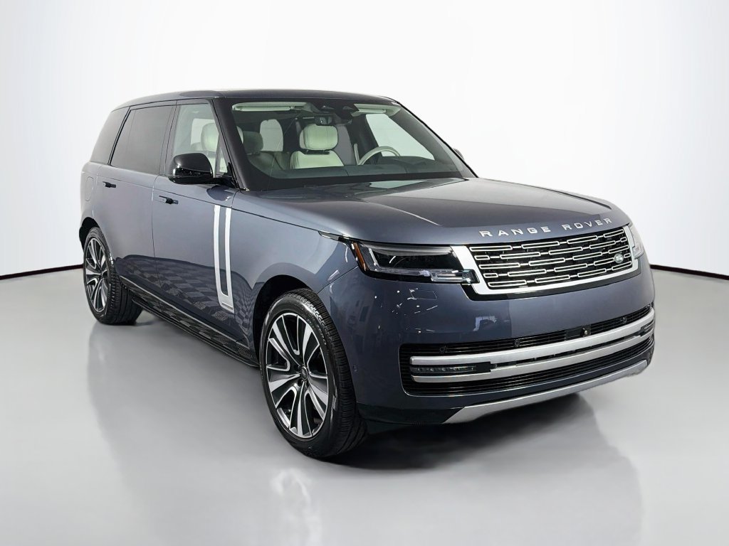 Used 2025 Land Rover Range Rover Long Wheelbase Autobiography AWD/4WD image 3