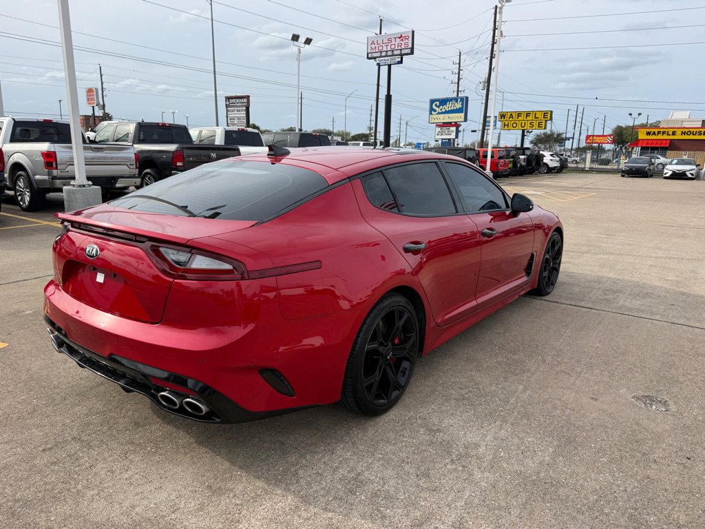 Used 2018 Kia Stinger GT2 image 12