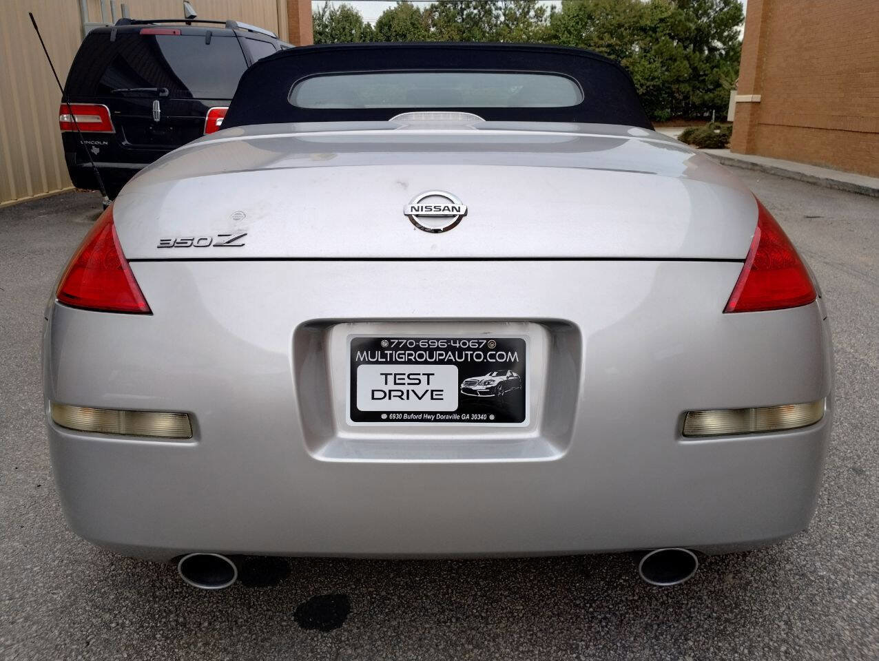 Used 2006 Nissan 350Z Touring image 6