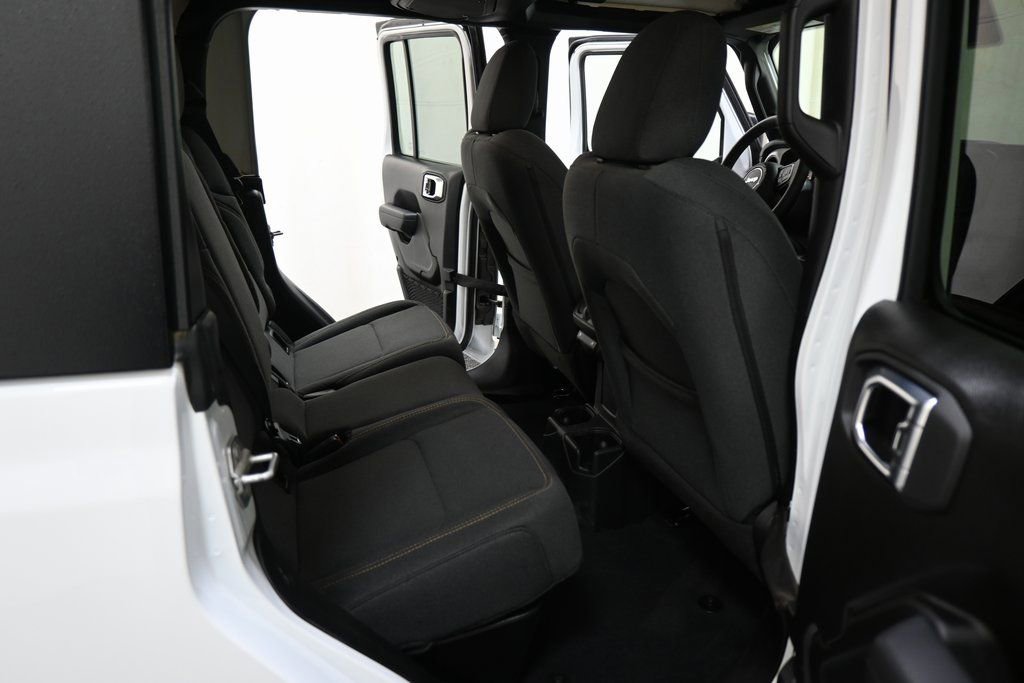 Used 2025 Jeep Gladiator Sport image 20