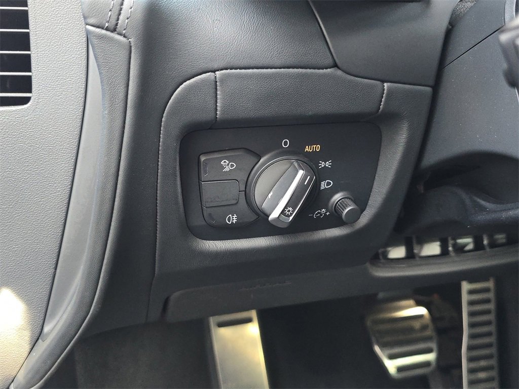 Used 2017 Audi R8 V10 plus image 31