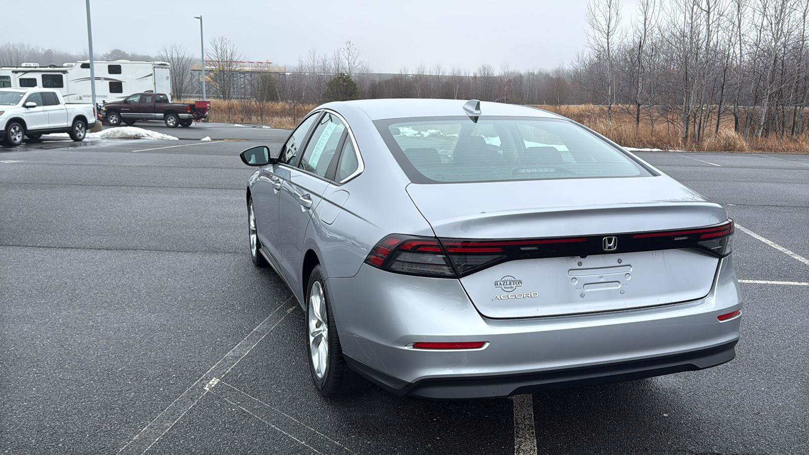 Used 2023 Honda Accord LX image 9