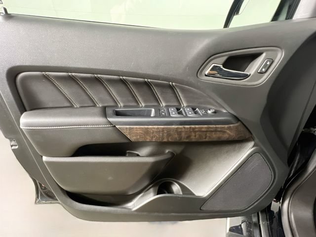 Used 2022 GMC Canyon Denali AWD/4WD image 30