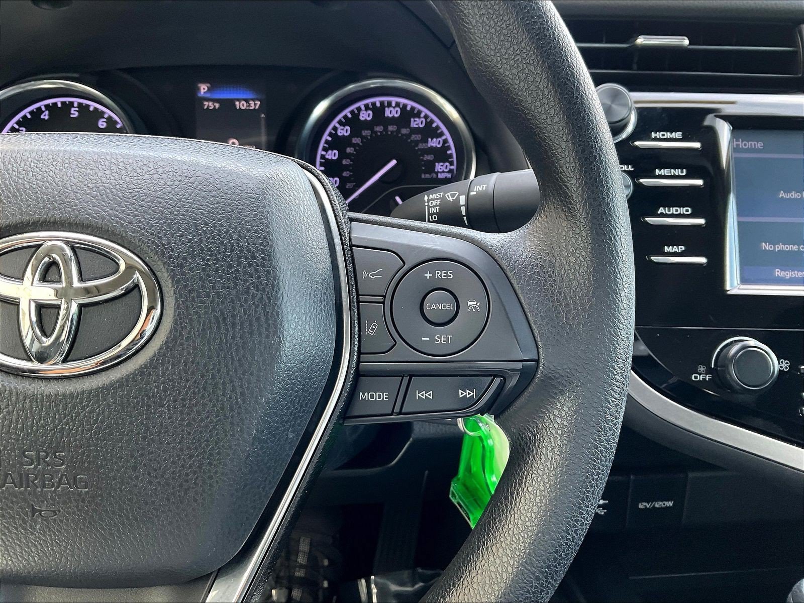Used 2019 Toyota Camry LE FWD image 12