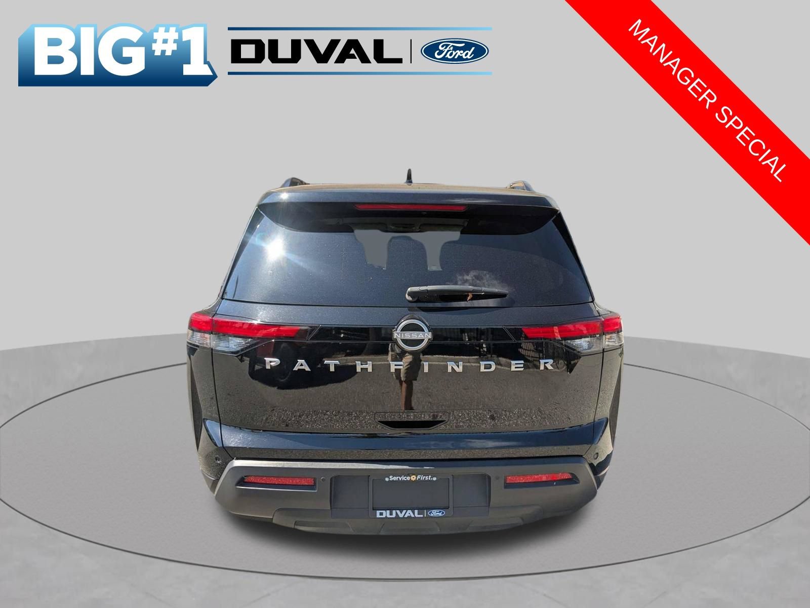 Used 2025 Nissan Pathfinder SV FWD image 5