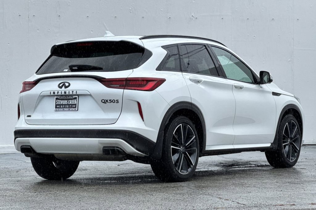 Used 2025 INFINITI QX50 Sport AWD/4WD image 3