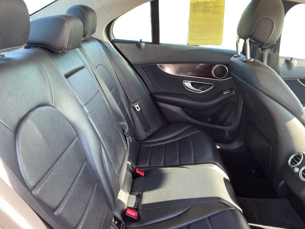 Used 2017 Mercedes-Benz C 300 4MATIC Sedan image 19