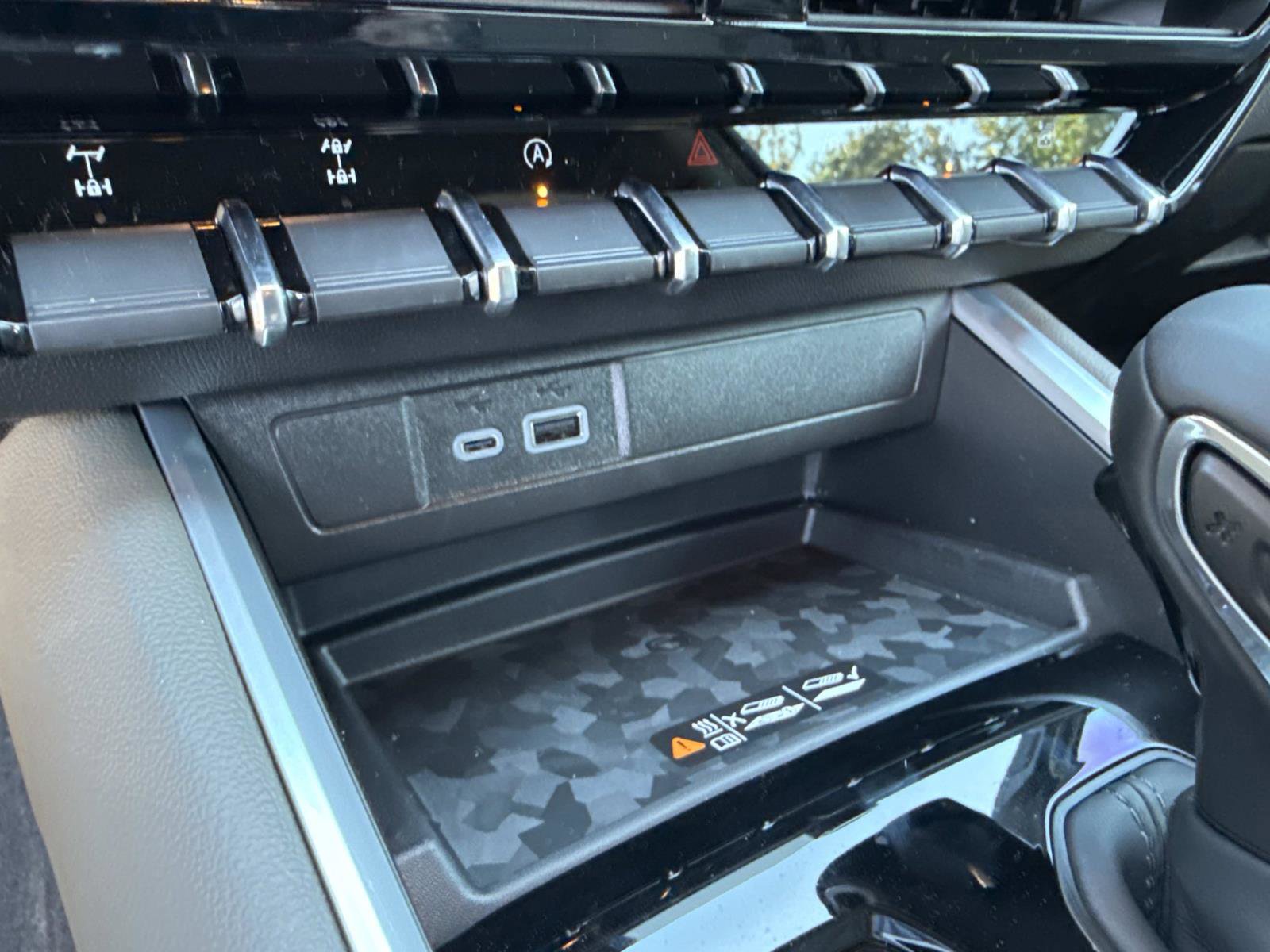 New 2026 Chevrolet Colorado ZR2 w/ Technology Package image 28