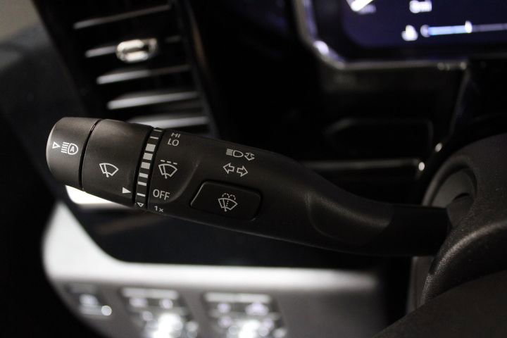 New 2026 GMC Sierra 1500 SLT w/ SLT Premium Plus Package image 39