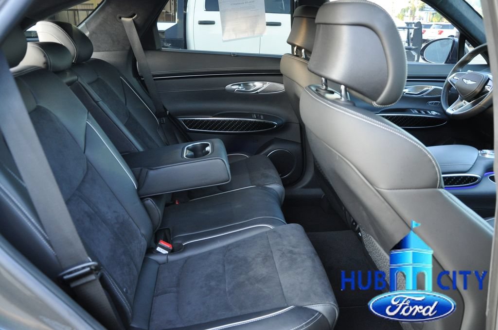 Used 2022 Genesis GV70 3.5T Sport w/ Sport Prestige Package AWD/4WD image 14