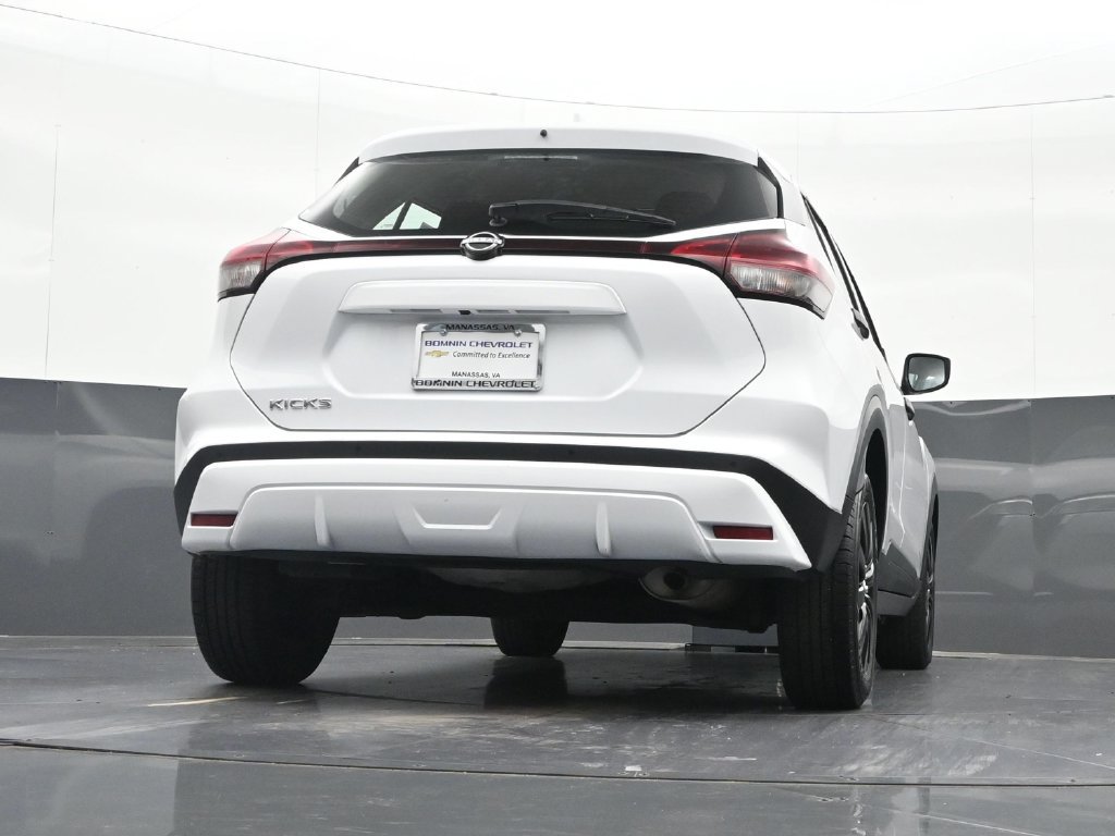 Used 2024 Nissan Kicks S FWD image 29
