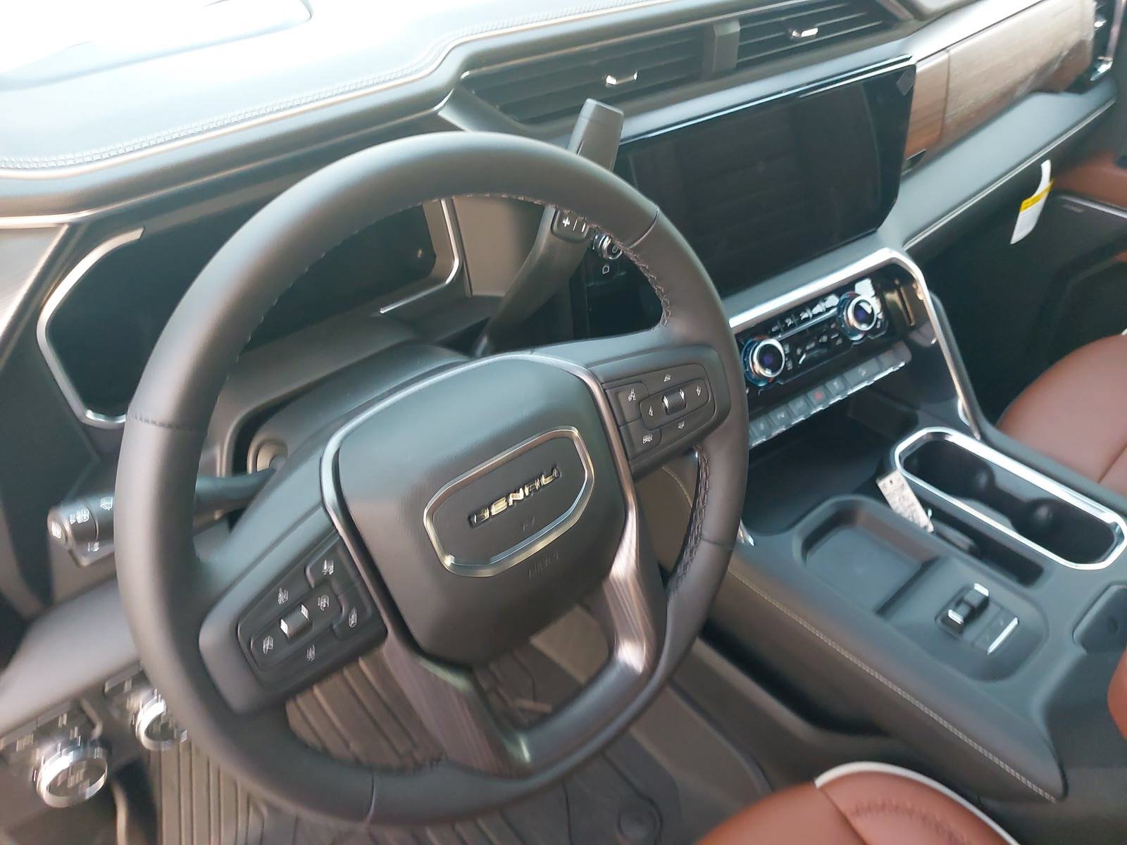 New 2026 GMC Sierra 2500 Denali Ultimate AWD/4WD image 15