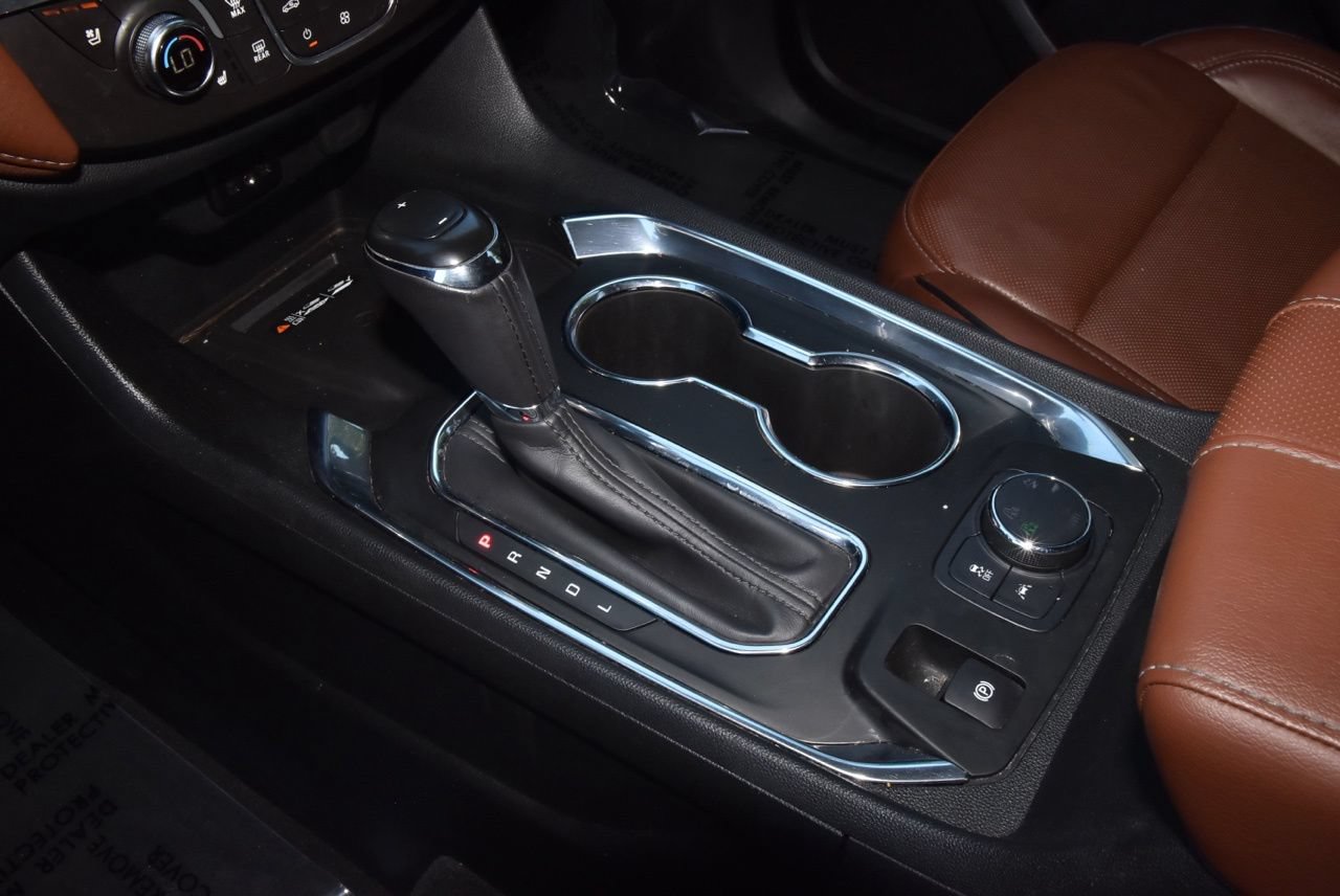 Used 2019 Chevrolet Traverse High Country AWD/4WD image 31