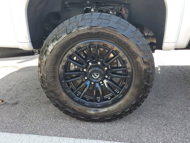 Used 2024 GMC Sierra 2500 Denali Ultimate AWD/4WD image 5