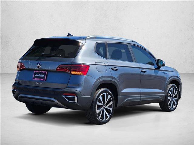 Used 2022 Volkswagen Taos SE FWD image 5