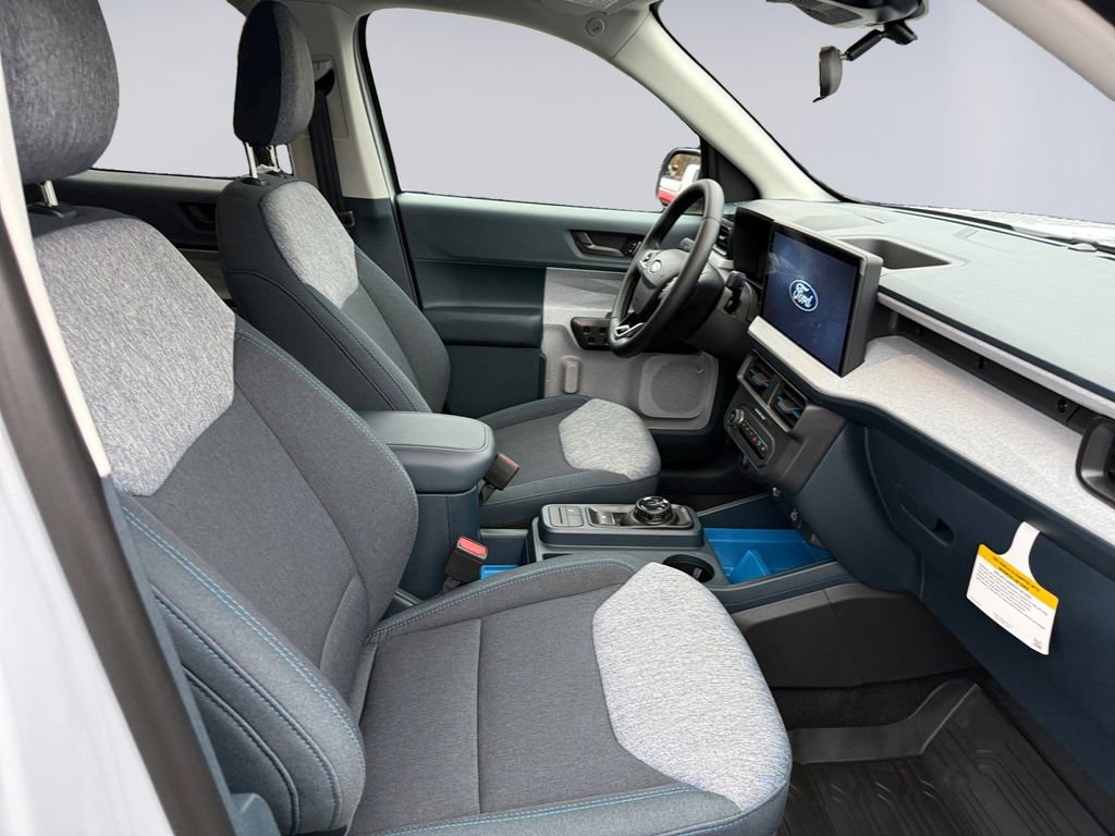 New 2025 Ford Maverick XLT w/ XLT Luxury Package image 17