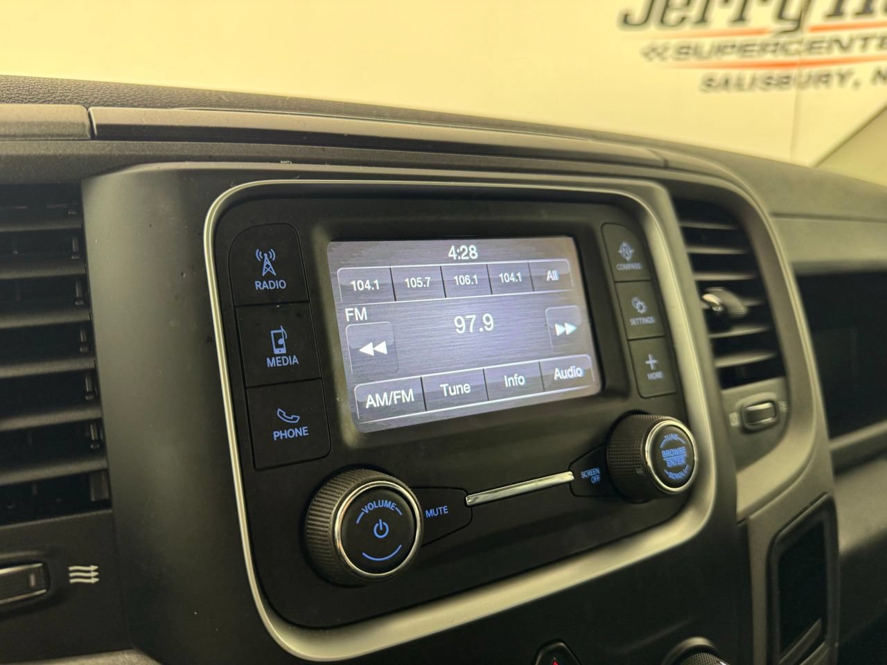 Used 2023 RAM 1500 Tradesman w/ Chrome Appearance Group AWD/4WD image 16