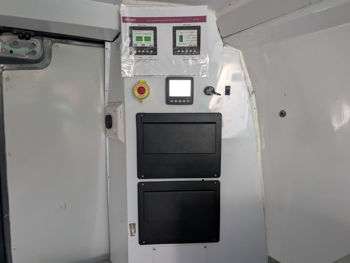 Used 2021 Mercedes-Benz Sprinter 4500 w/ Parking Package image 25