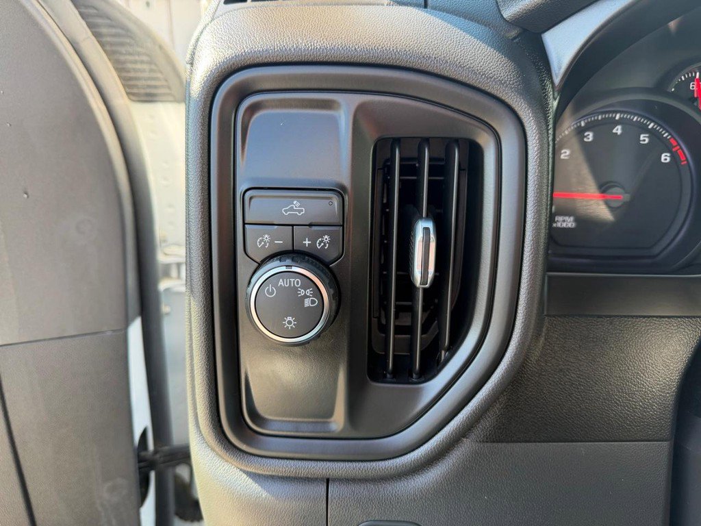 Used 2021 Chevrolet Silverado 1500 W/T image 28