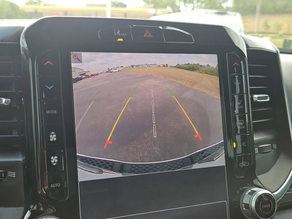 Used 2025 RAM 1500 Big Horn AWD/4WD image 21