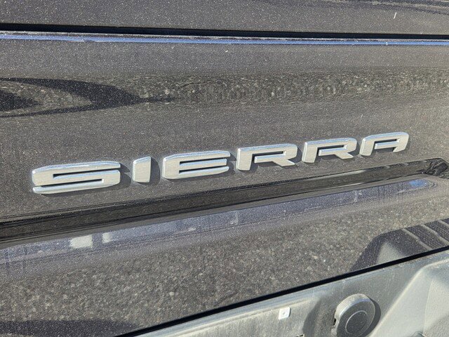 Used 2022 GMC Sierra 1500 SLE image 25