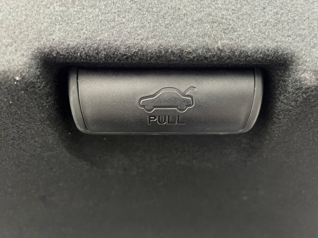 Used 2025 Hyundai Sonata SEL FWD image 39