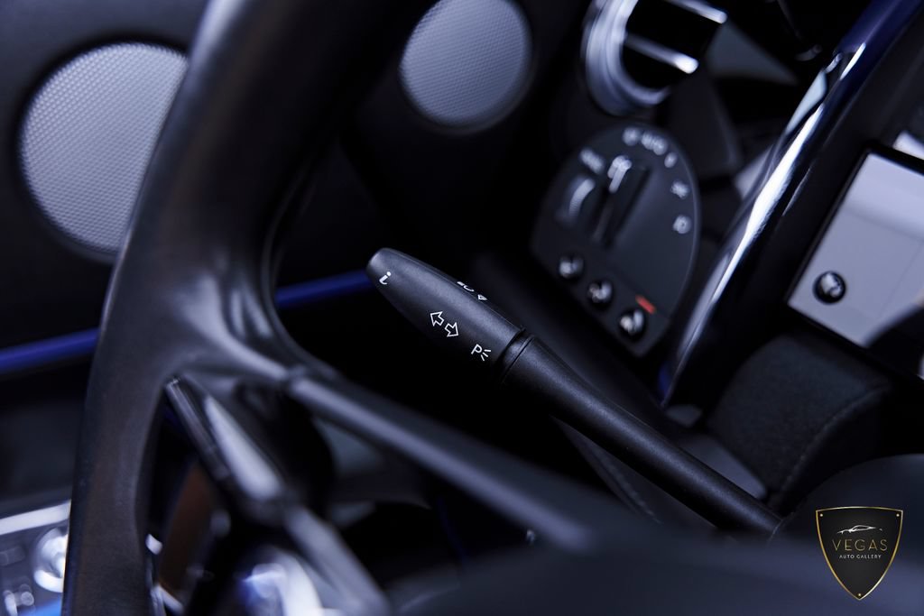Used 2019 Rolls-Royce Dawn RWD image 75