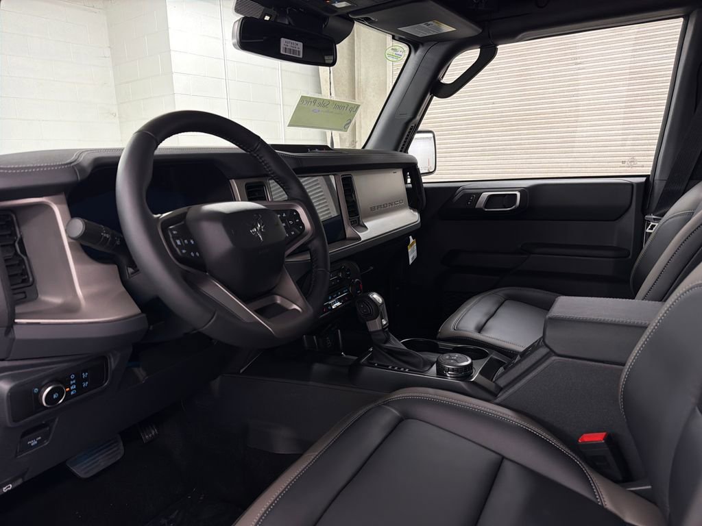 New 2026 Ford Bronco Outer Banks image 6