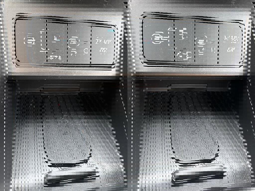 Certified 2025 Hyundai Kona N Line image 16