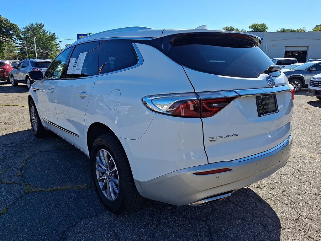 Used 2024 Buick Enclave Essence w/ Technology Package AWD/4WD image 5