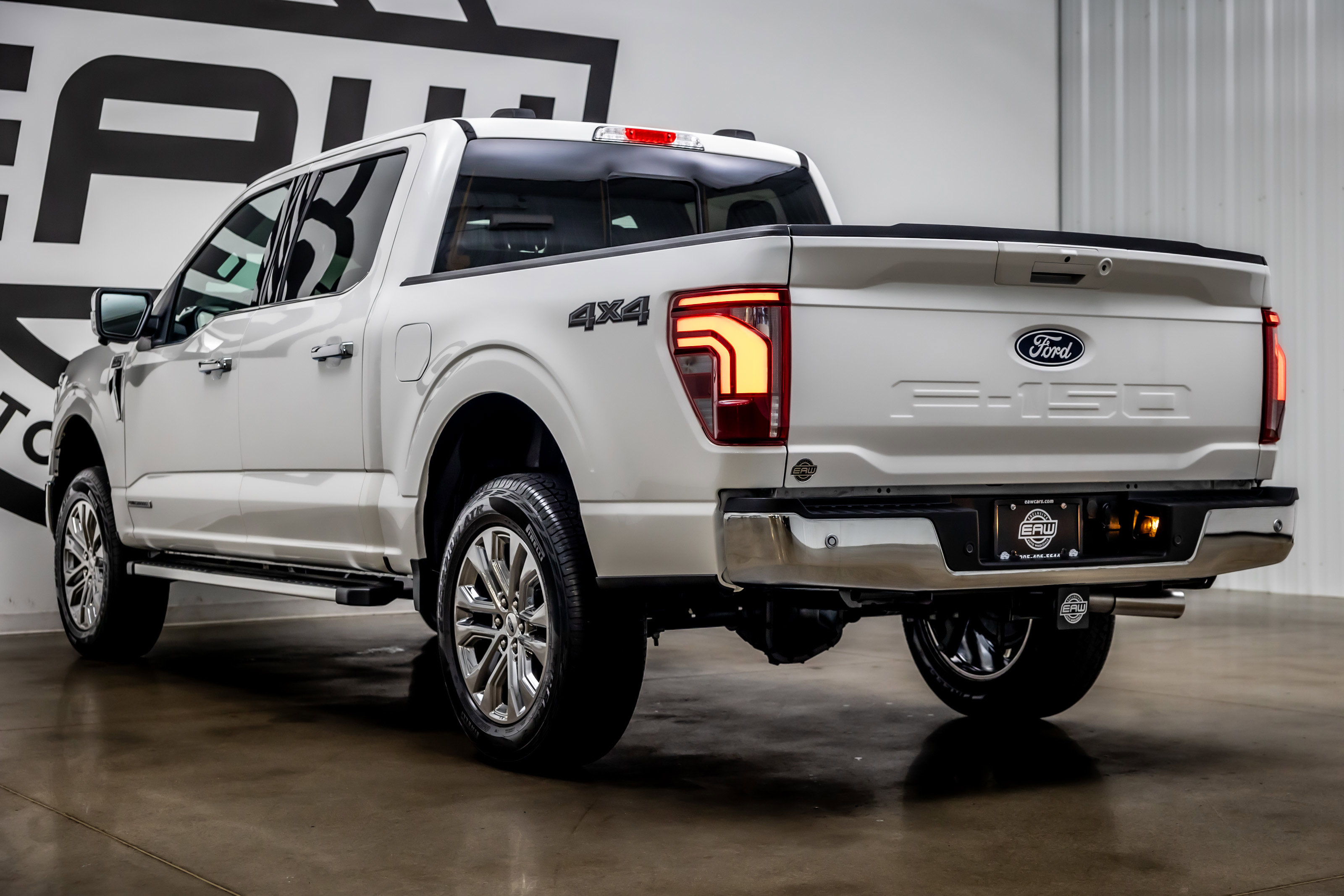 Used 2025 Ford F150 Lariat w/ Equipment Group 501A Mid AWD/4WD image 32