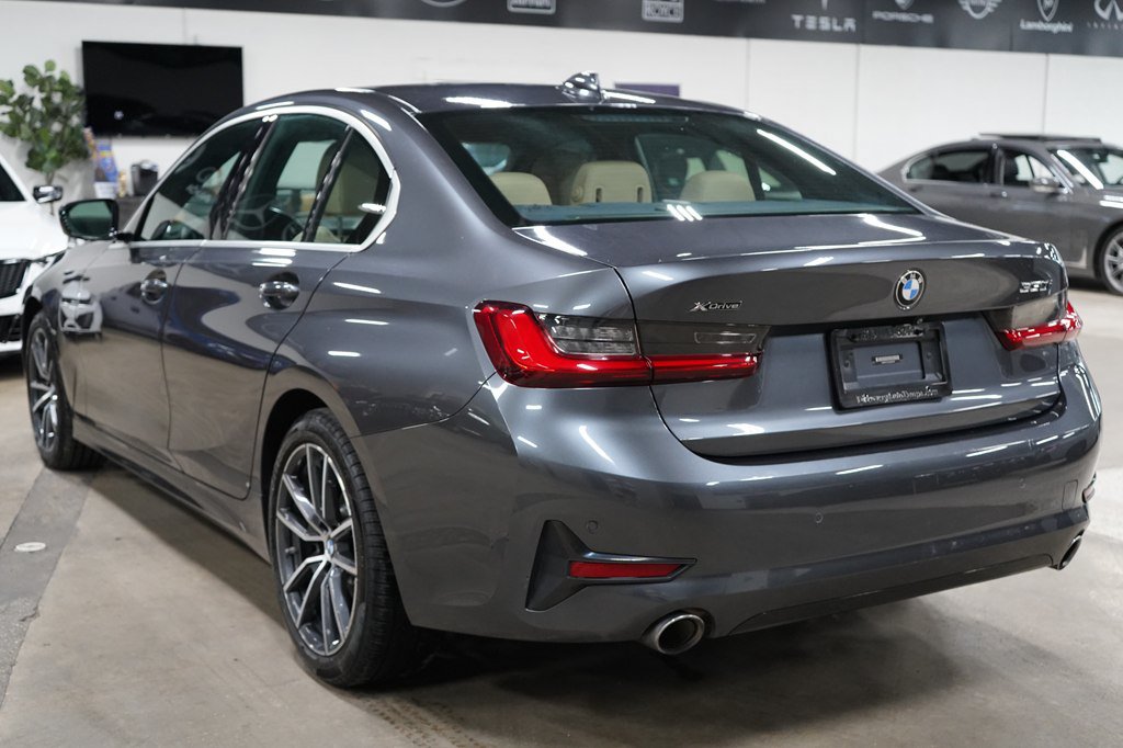 Used 2020 BMW 330i xDrive Sedan w/ Driving Assistance Package AWD/4WD image 3